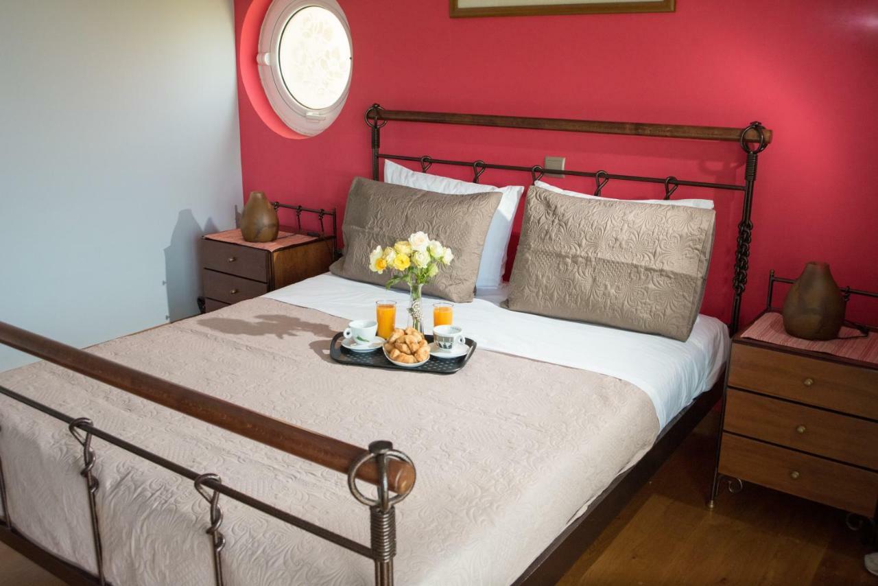 Villa Olympia Vip Dhráfi Extérieur photo