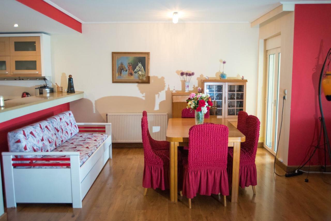 Villa Olympia Vip Dhráfi Extérieur photo