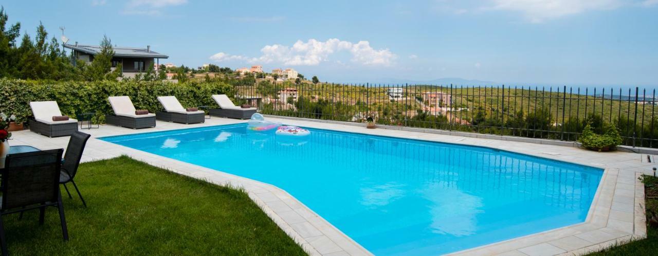 Villa Olympia Vip Dhráfi Extérieur photo